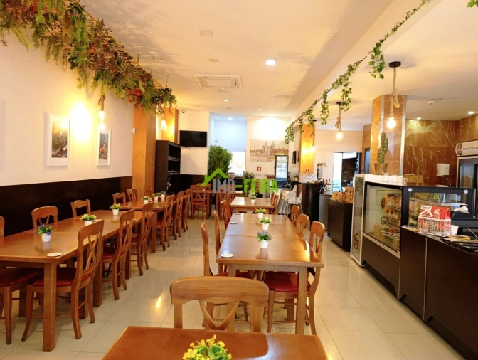 Loja para Trespasse em Santa Maria da Feira, Travanca, Sanfins e Espargo