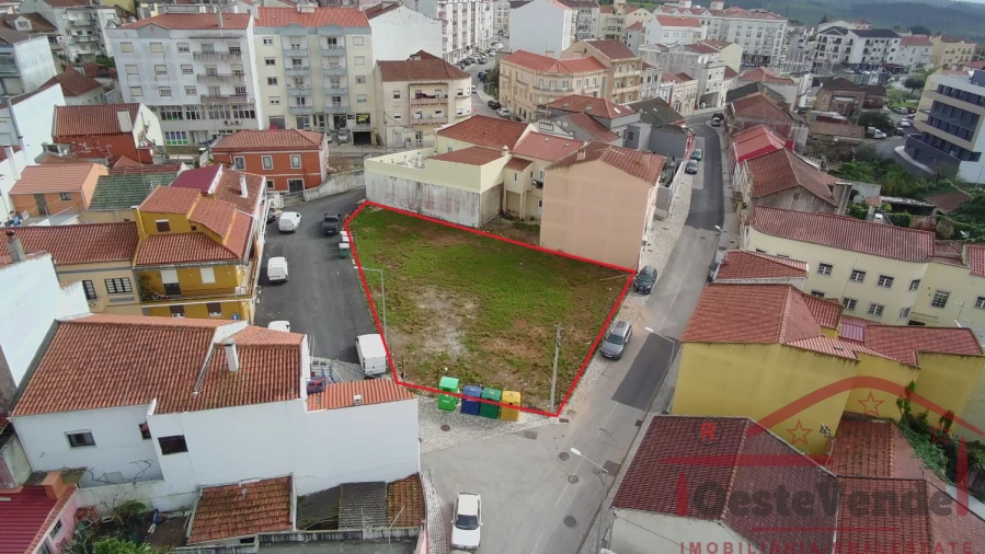 Terreno para Venda em Cadaval e Pêro Moniz Foto 4