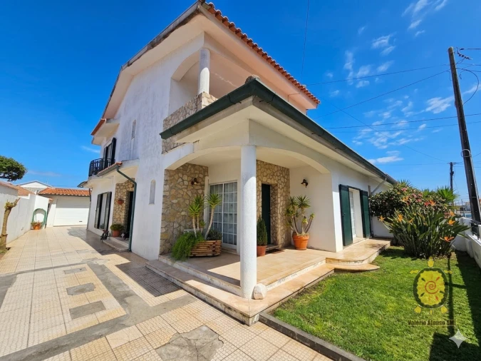 Moradia T3 para Venda em Gafanha da Nazaré Foto 1