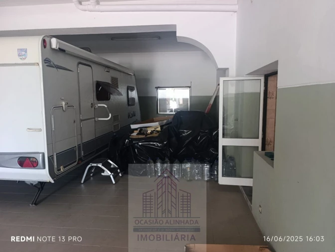 Loja para Arrendamento em Oliveira do Hospital e São Paio de Gramaços Foto 6