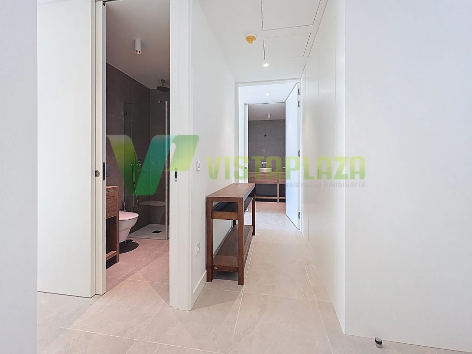 Apartamento T2 para Venda em Lagoa e Carvoeiro Foto 14