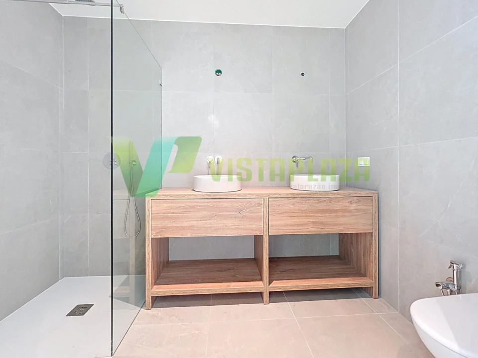 Apartamento T2 para Venda em Lagoa e Carvoeiro Foto 19