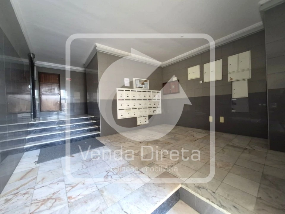 Apartamento T3 para Venda em Carregado e Cadafais Foto 28