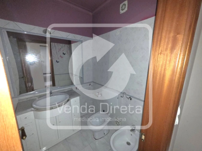 Apartamento T3 para Venda em Carregado e Cadafais Foto 15