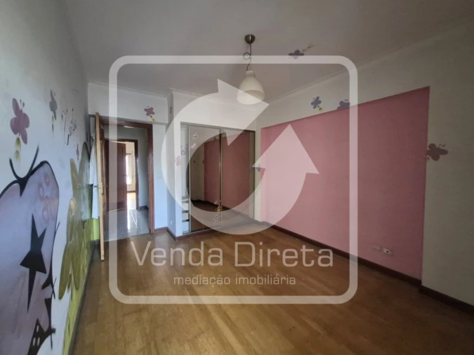 Apartamento T3 para Venda em Carregado e Cadafais Foto 24