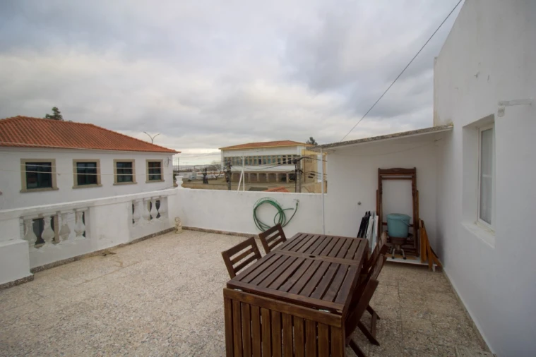 Moradia T3 para Venda em Fronteira Foto 13