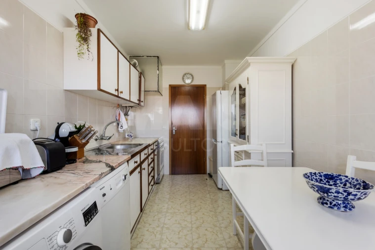 Apartamento T3 para Venda em Peniche Foto 10