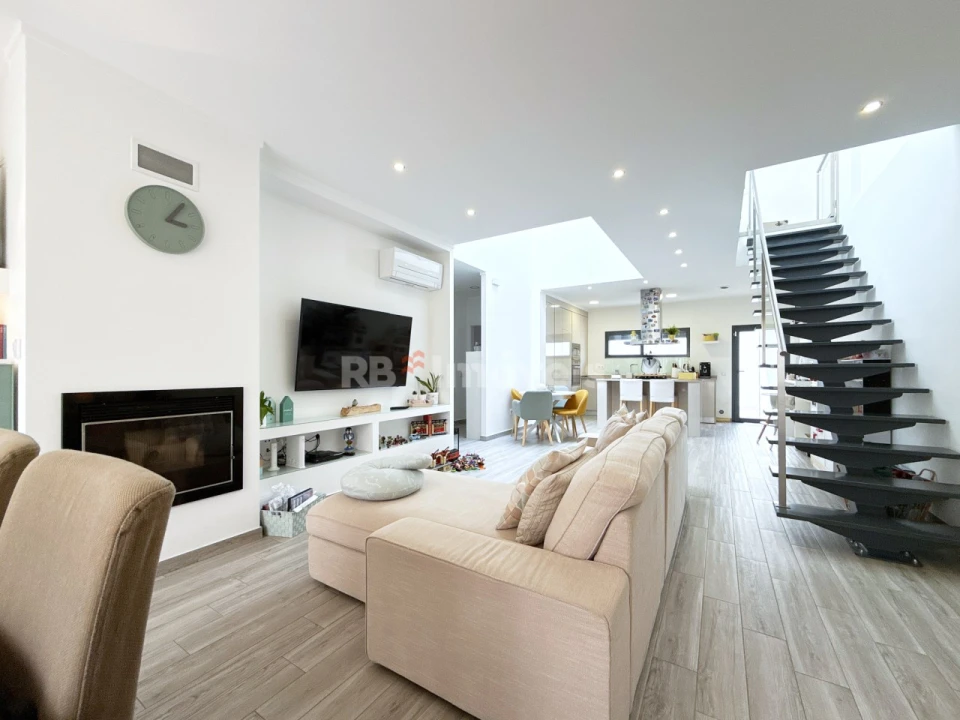 Moradia T3 para Venda em Nossa Sra de Fatima Foto 7