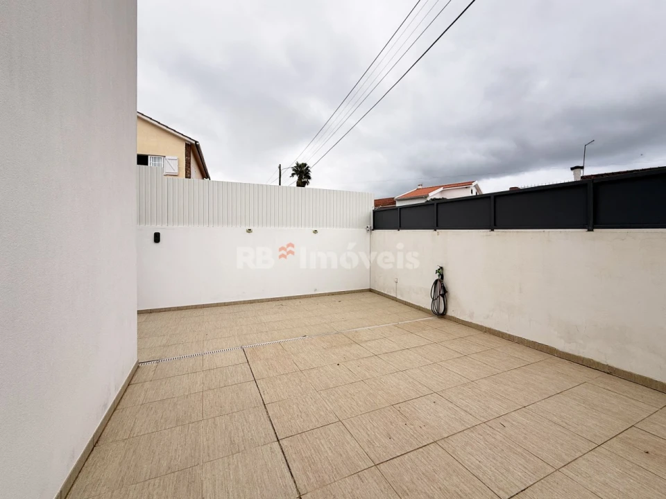 Moradia T3 para Venda em Nossa Sra de Fatima Foto 48