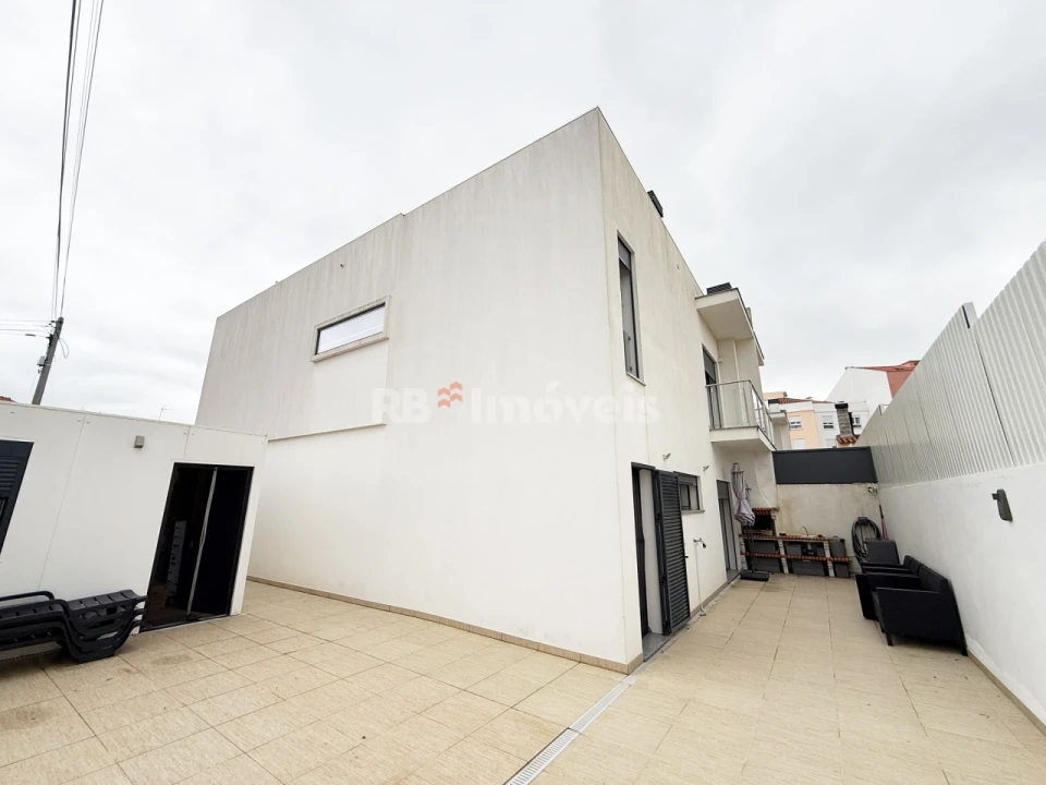 Moradia T3 para Venda em Nossa Sra de Fatima Foto 50