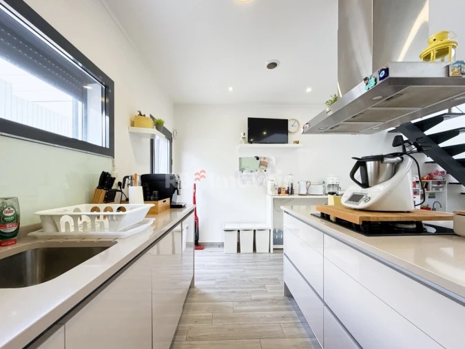 Moradia T3 para Venda em Nossa Sra de Fatima Foto 18