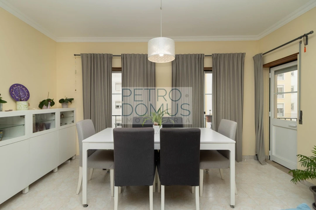 Apartamento T3 para Venda em Mafra Foto 1