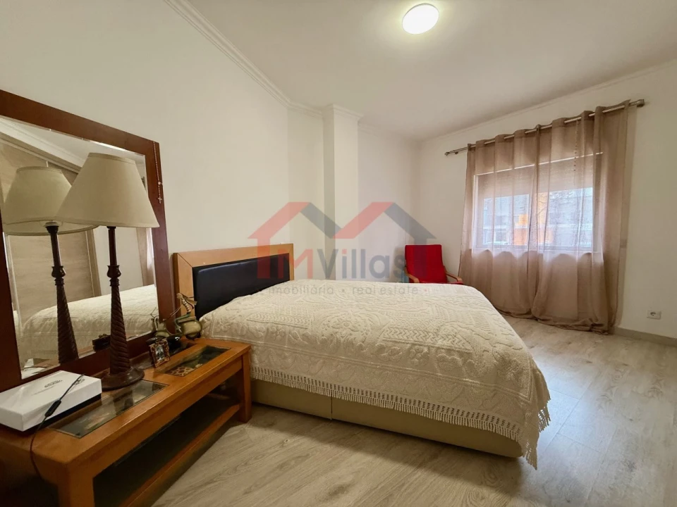 Apartamento T2 para Venda em Loule (São Clemente) Foto 22