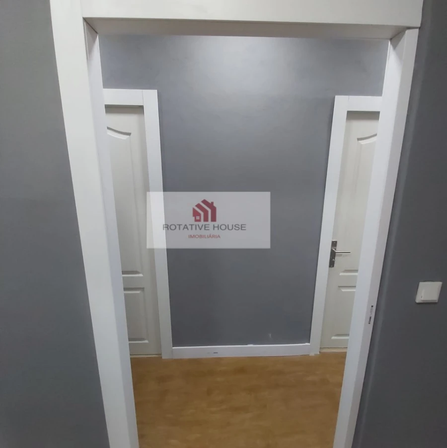 Apartamento T3 para Venda em Caia, São Pedro e Alcáçova Foto 6