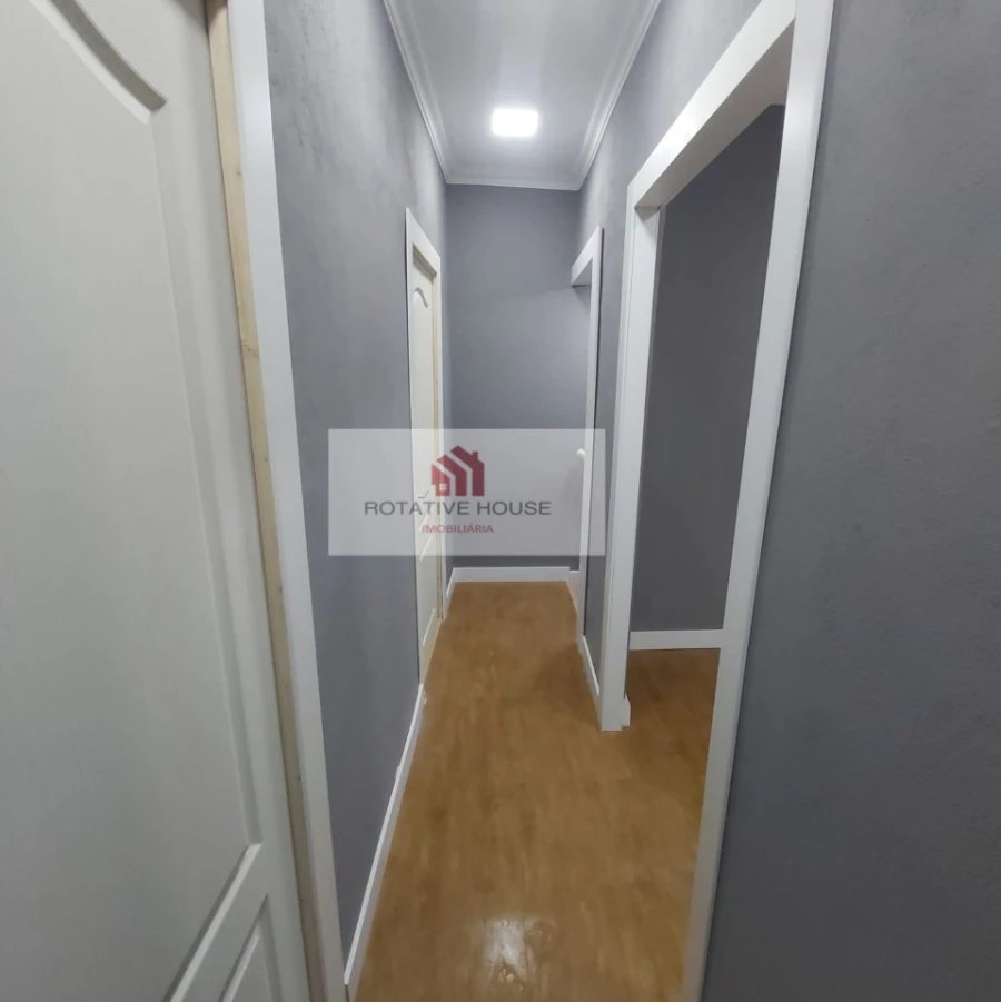 Apartamento T3 para Venda em Caia, São Pedro e Alcáçova Foto 7