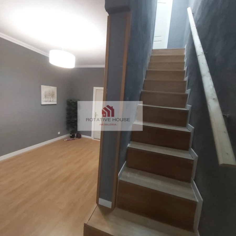 Apartamento T3 para Venda em Caia, São Pedro e Alcáçova Foto 11