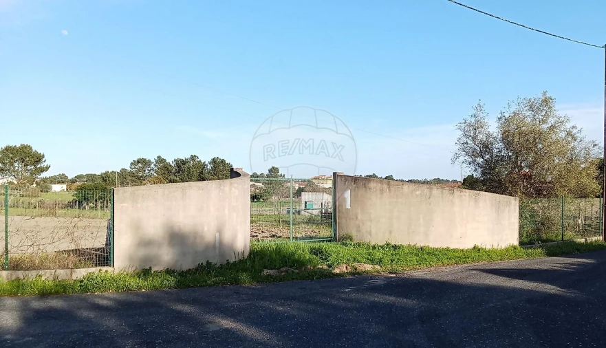 Terreno para Venda em Vale da Pedra Foto 2