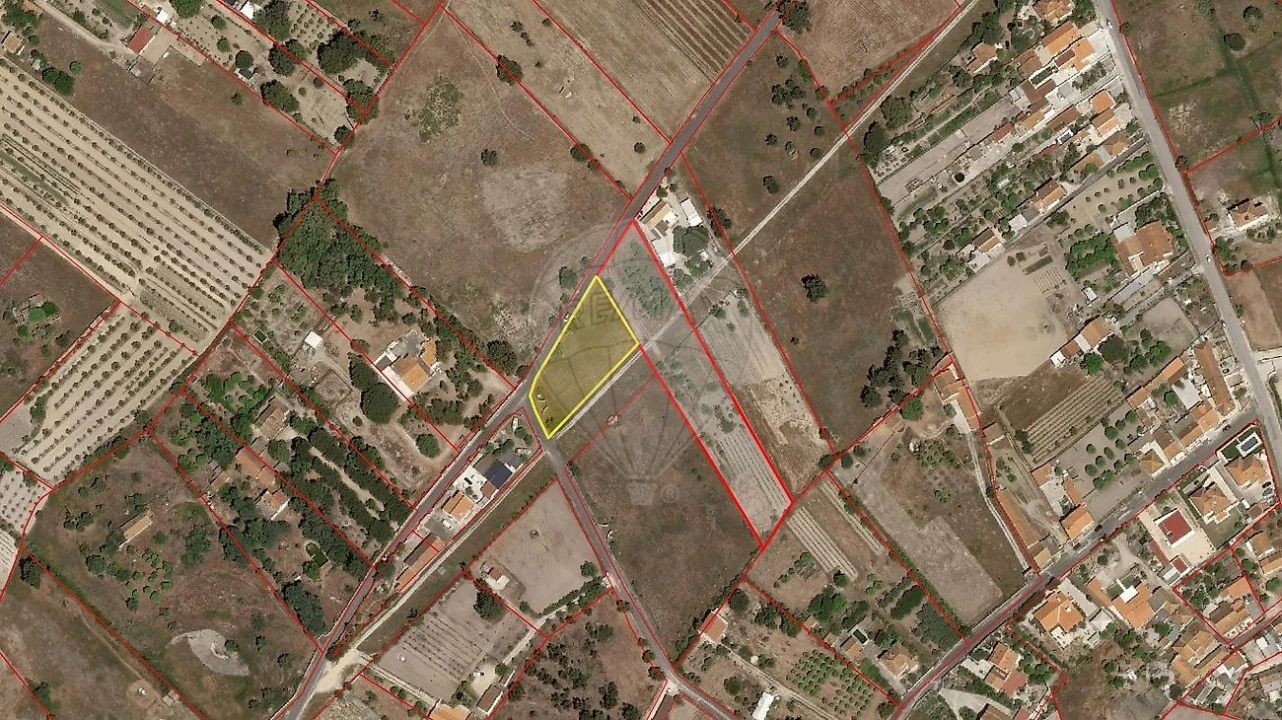 Terreno para Venda em Vale da Pedra Foto 12