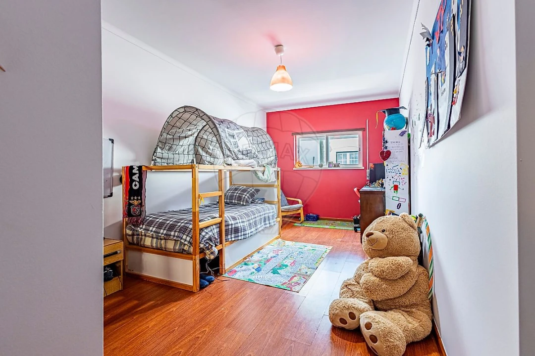 Apartamento T4 para Venda em Almeirim Foto 26