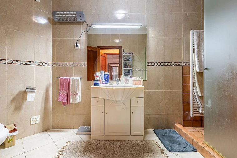 Apartamento T4 para Venda em Almeirim Foto 37