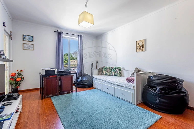Apartamento T4 para Venda em Almeirim Foto 38