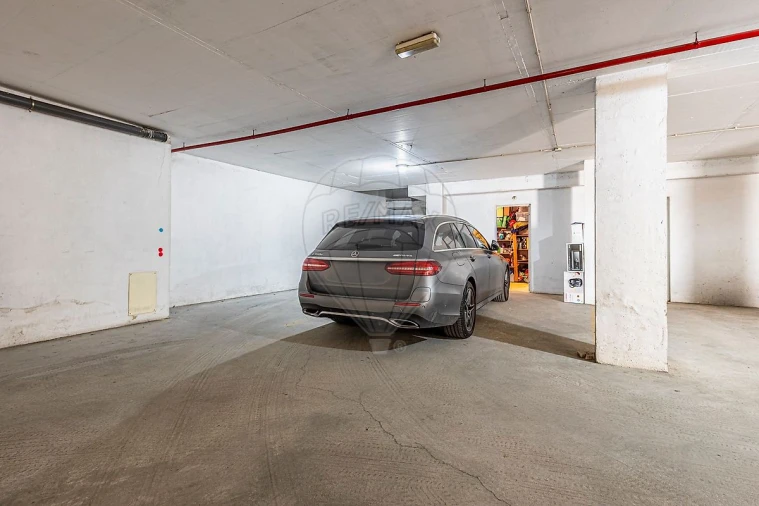 Apartamento T4 para Venda em Almeirim Foto 45