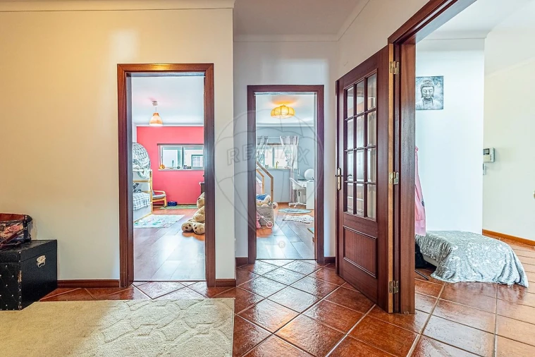 Apartamento T4 para Venda em Almeirim Foto 23