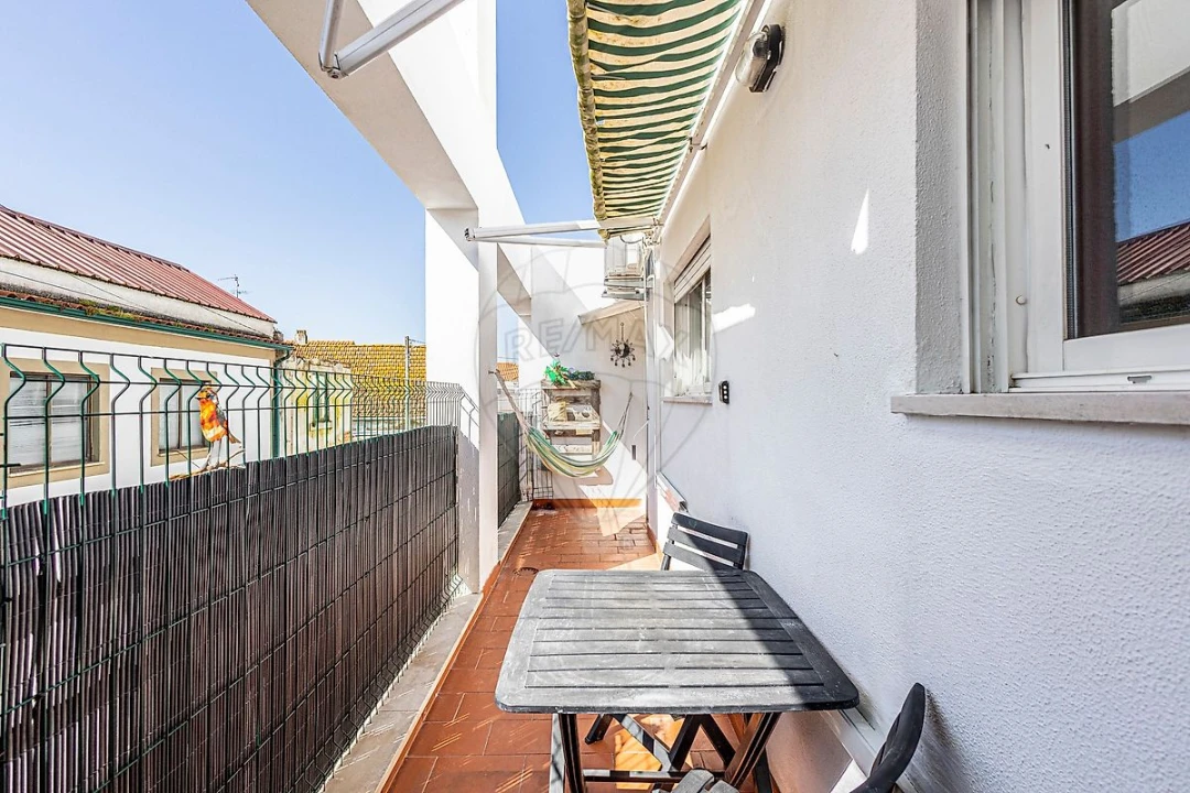 Apartamento T4 para Venda em Almeirim Foto 43