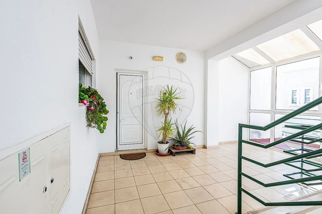 Apartamento T4 para Venda em Almeirim Foto 44