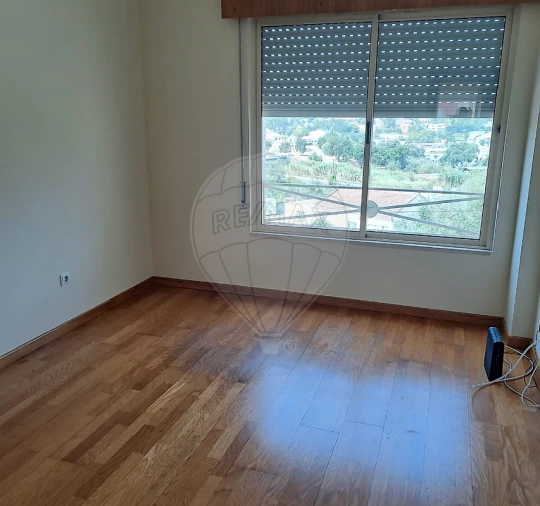 Apartamento T3 para Arrendamento em Marvila, Ribeira Santarém, São Salvador, São Nicolau Foto 8