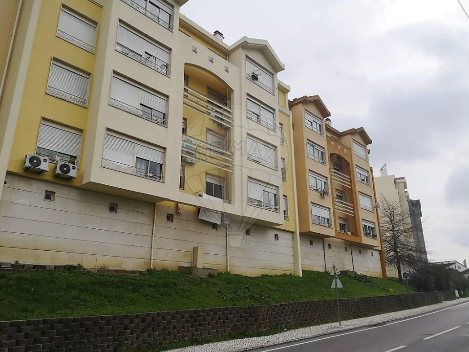 Apartamento T3 para Arrendamento em Marvila, Ribeira Santarém, São Salvador, São Nicolau Foto 10