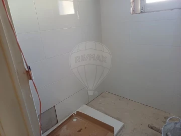 Apartamento T3 para Arrendamento em Benfica