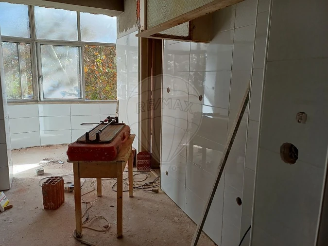 Apartamento T3 para Arrendamento em Benfica Foto 16