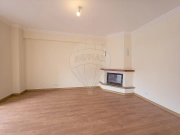 Apartamento T3 para Venda em Rio de Mouro