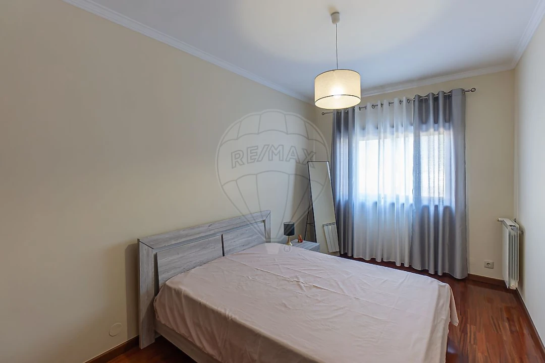 Apartamento T3 para Venda em Gulpilhares e Valadares Foto 35