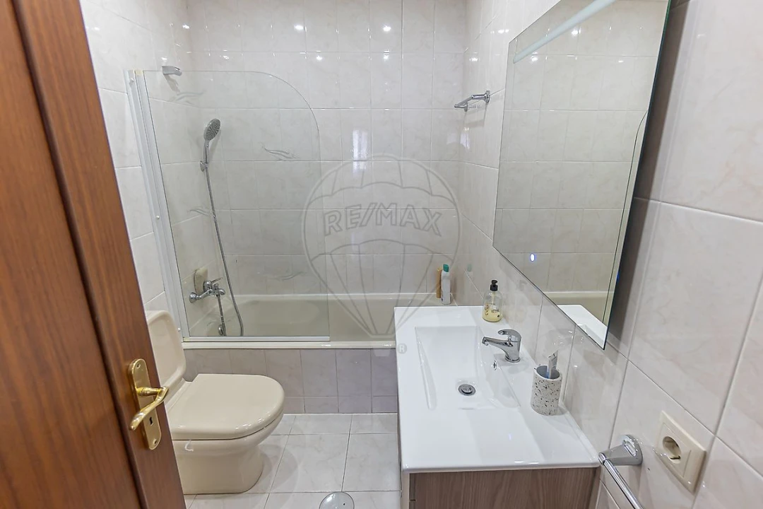 Apartamento T3 para Venda em Gulpilhares e Valadares Foto 19