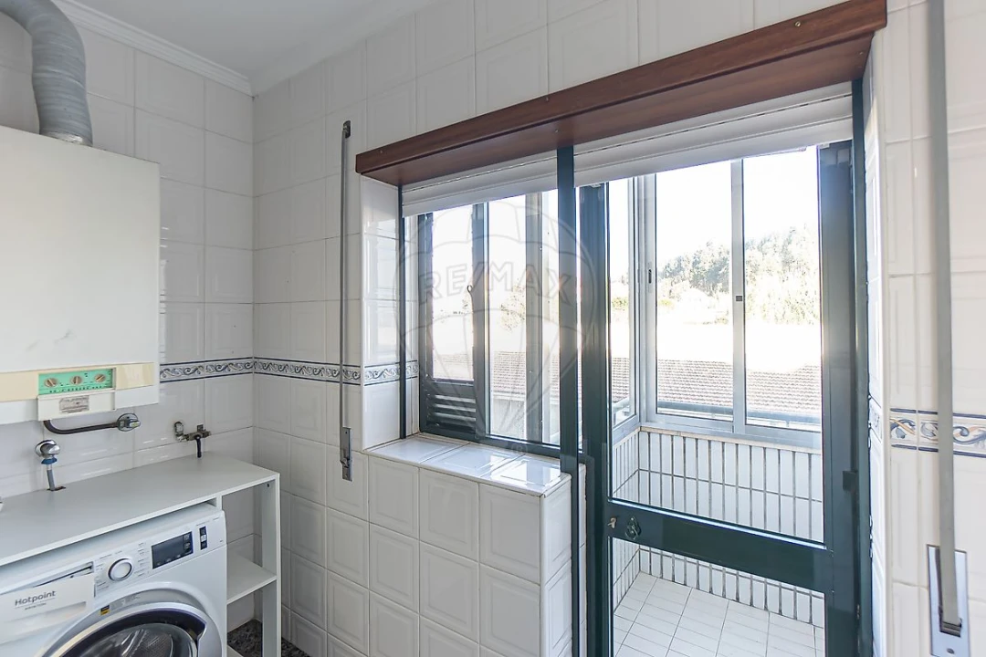 Apartamento T3 para Venda em Gulpilhares e Valadares Foto 14