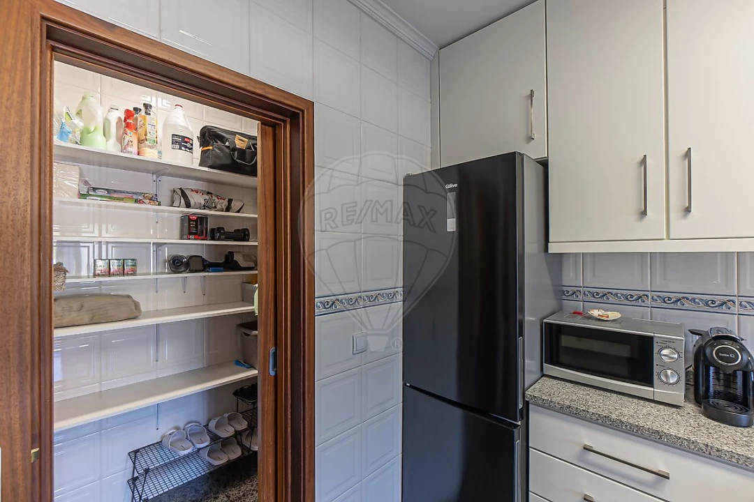 Apartamento T3 para Venda em Gulpilhares e Valadares Foto 9