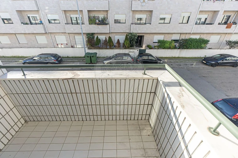 Apartamento T3 para Venda em Gulpilhares e Valadares Foto 42