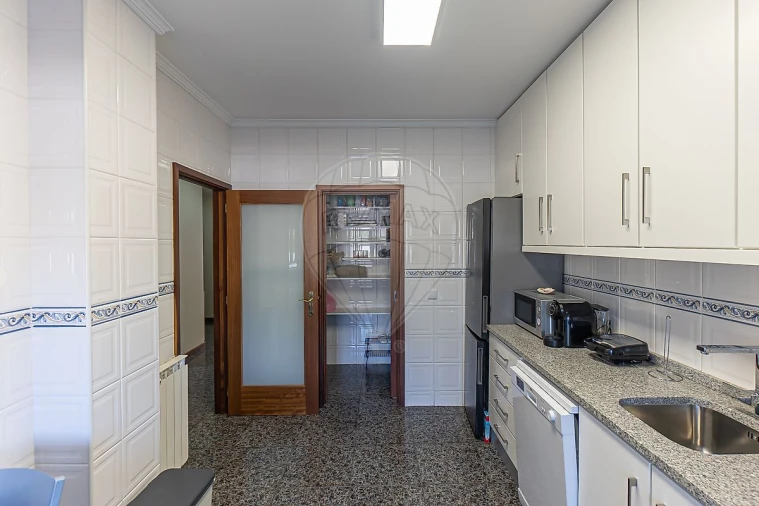 Apartamento T3 para Venda em Gulpilhares e Valadares Foto 12