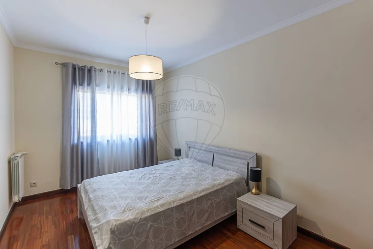 Apartamento T3 para Venda em Gulpilhares e Valadares Foto 25