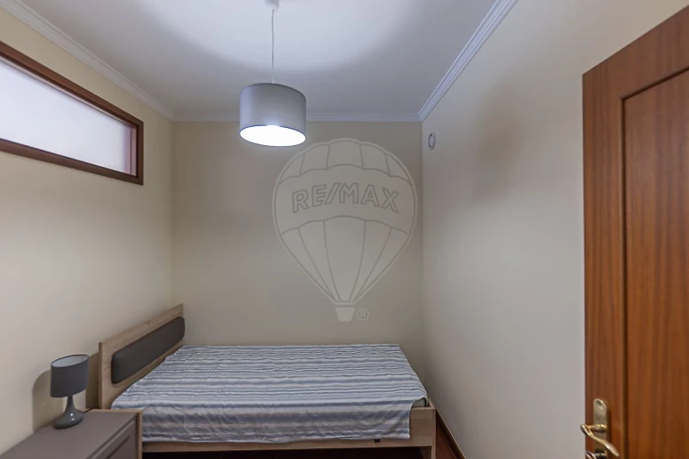 Apartamento T3 para Venda em Gulpilhares e Valadares Foto 30