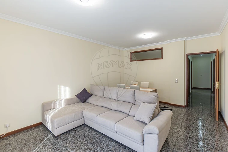 Apartamento T3 para Venda em Gulpilhares e Valadares Foto 16