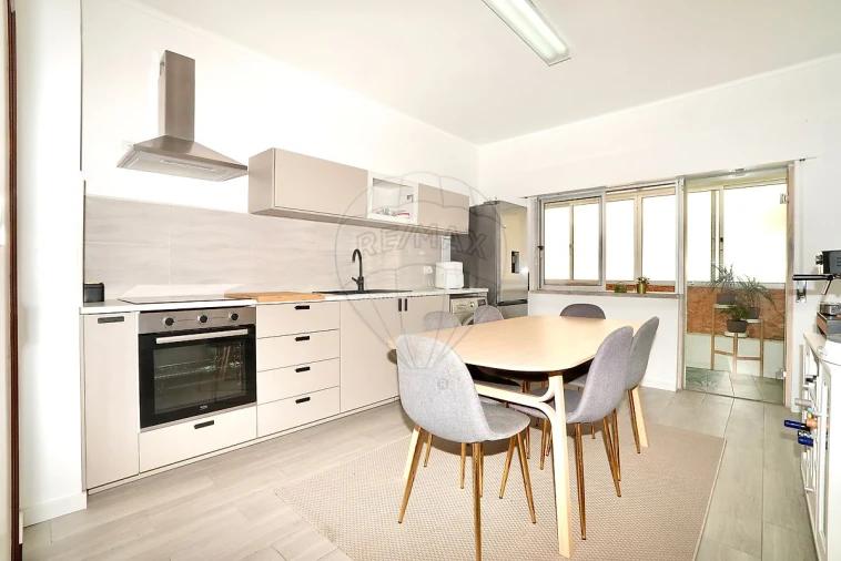 Apartamento T3 para Venda em Samora Correia Foto 9