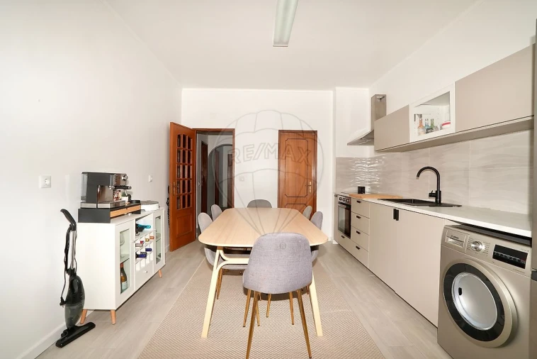 Apartamento T3 para Venda em Samora Correia Foto 14