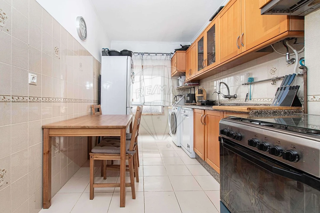 Apartamento T3 para Venda em Alverca do Ribatejo e Sobralinho Foto 21