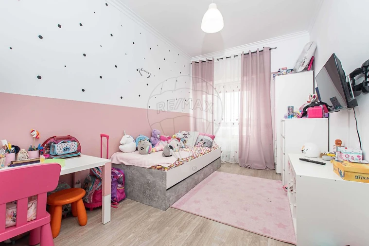 Apartamento T3 para Venda em Alverca do Ribatejo e Sobralinho Foto 17