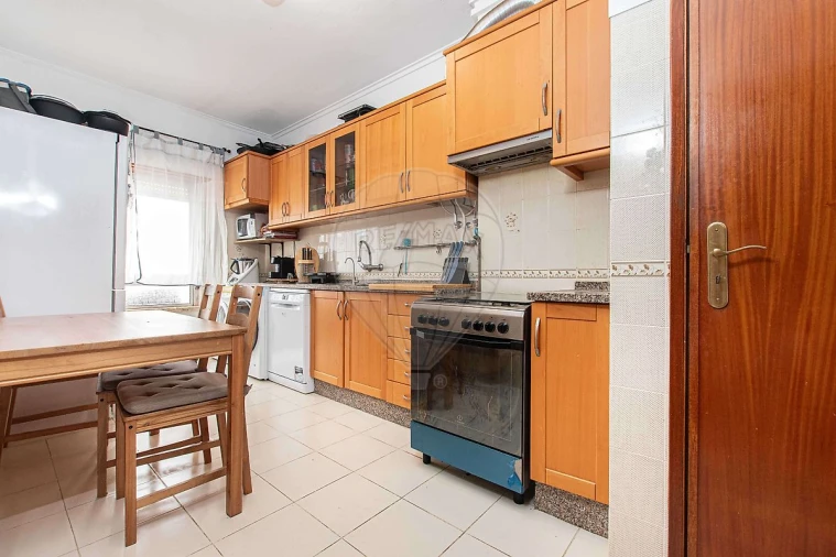 Apartamento T3 para Venda em Alverca do Ribatejo e Sobralinho Foto 22