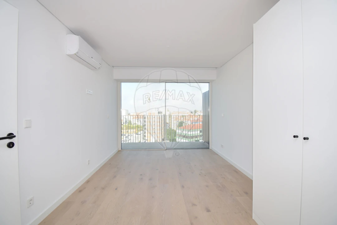 Apartamento T4 para Venda em Alto do Seixalinho, Santo André e Verderena Foto 15