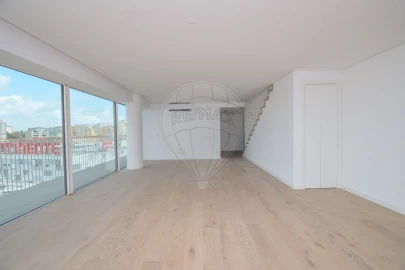 Apartamento T4 para Venda em Alto do Seixalinho, Santo André e Verderena